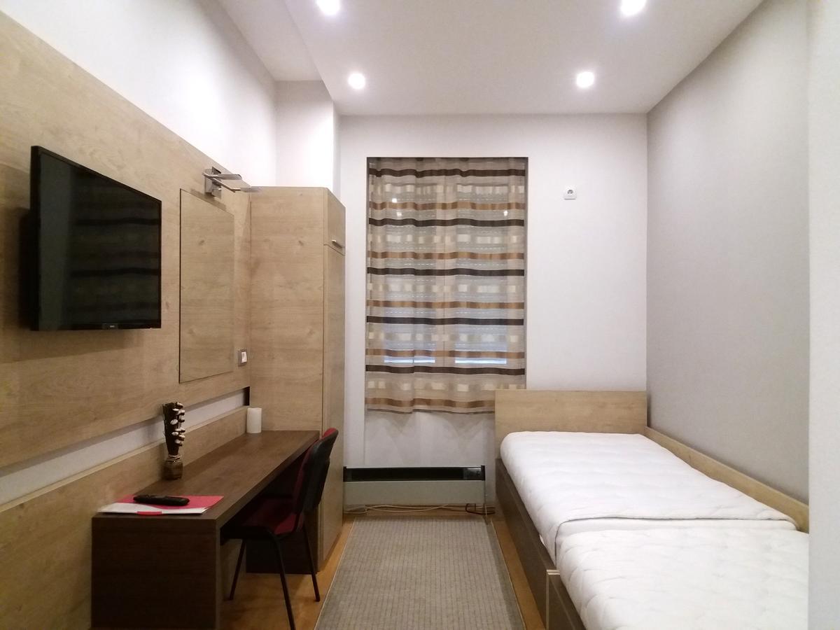 Apartment Millas Nis Exterior photo